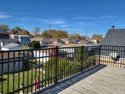 3312 North New England Avenue Chicago IL 60634