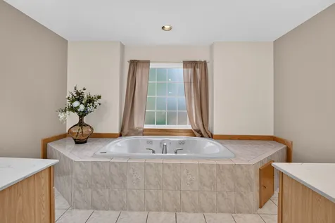 6035 Northern Drive Morris IL 60450