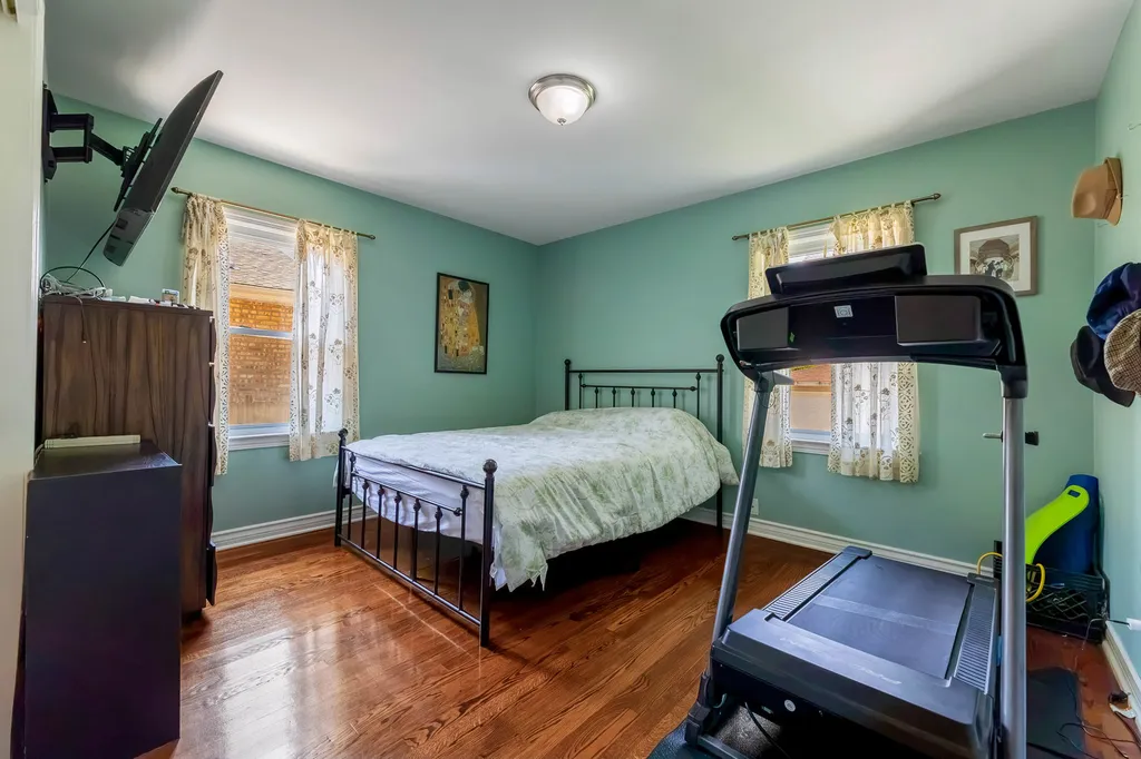 10218 South Wood Street Chicago IL 60643