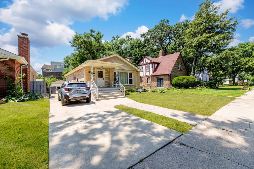 10218 South Wood Street Chicago IL 60643
