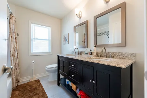 10218 South Wood Street Chicago IL 60643
