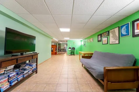 10218 South Wood Street Chicago IL 60643