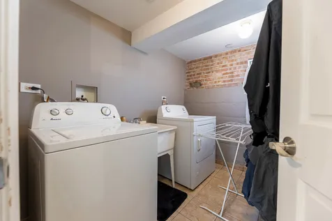 10218 South Wood Street Chicago IL 60643