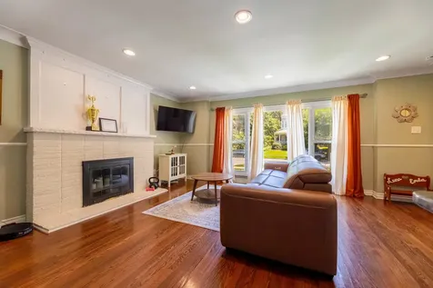 10218 South Wood Street Chicago IL 60643