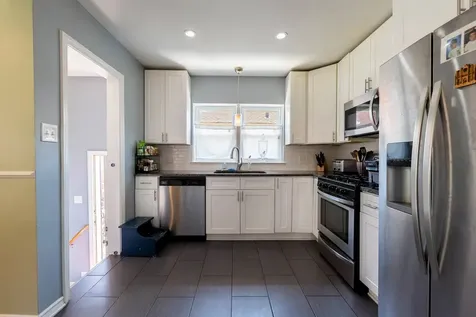 10218 South Wood Street Chicago IL 60643