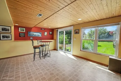 918 Horseshoe Court Carol Stream IL 60188