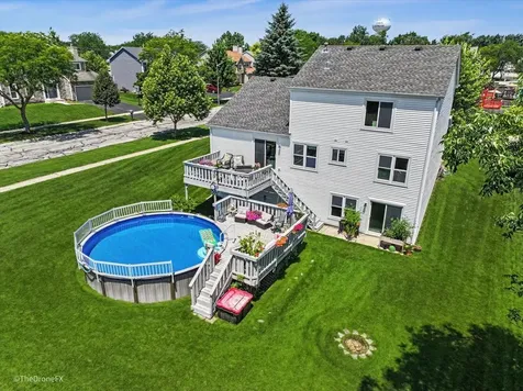 918 Horseshoe Court Carol Stream IL 60188