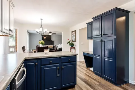 1142 University Parkway Rockton IL 61072