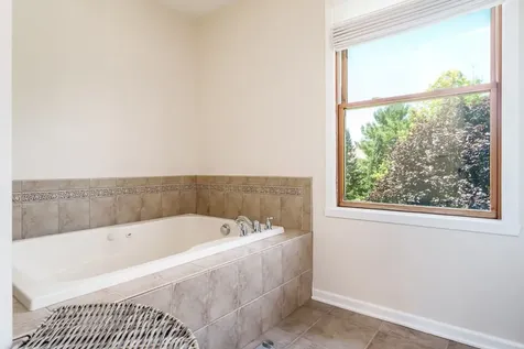 1142 University Parkway Rockton IL 61072