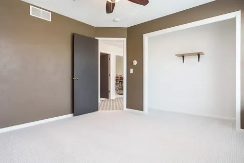 1142 University Parkway Rockton IL 61072