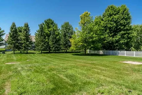 1142 University Parkway Rockton IL 61072