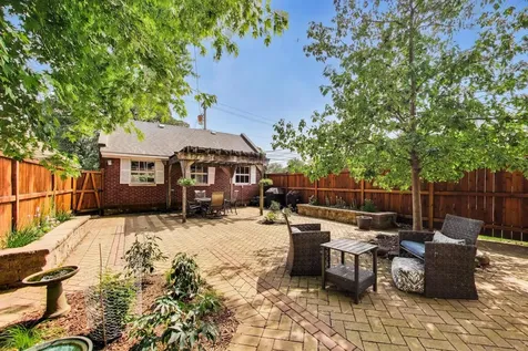 114 South Boulevard Evanston IL 60202