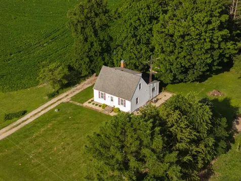 21665 2280 East Street Princeton IL 61356