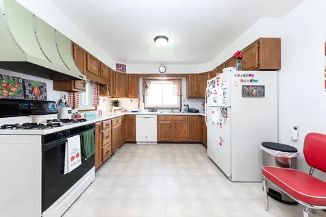 21665 2280 East Street Princeton IL 61356