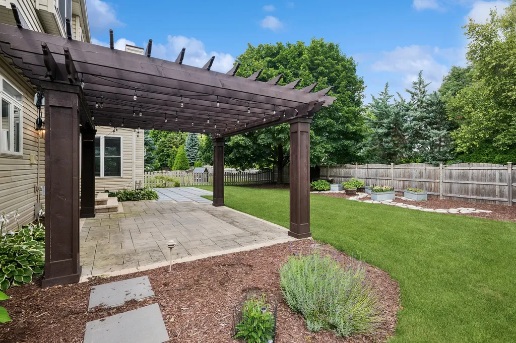 2647 Lupine Circle Naperville IL 60564
