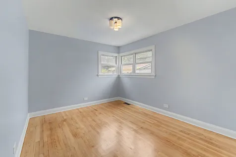 770 Cordial Drive Des Plaines IL 60018