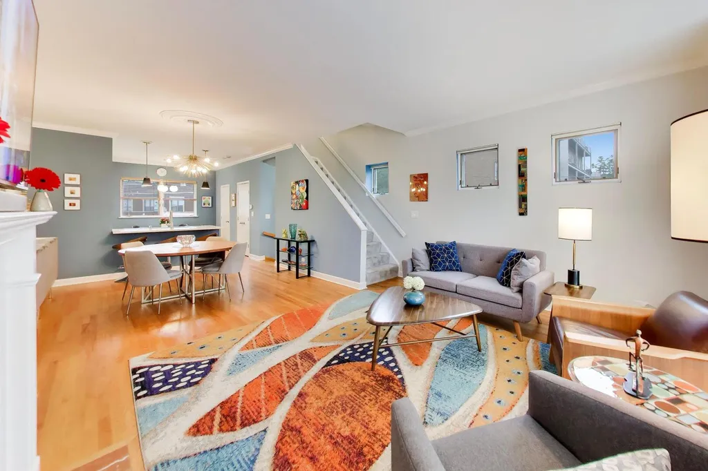 2868 North Orchard Street Chicago IL 60657