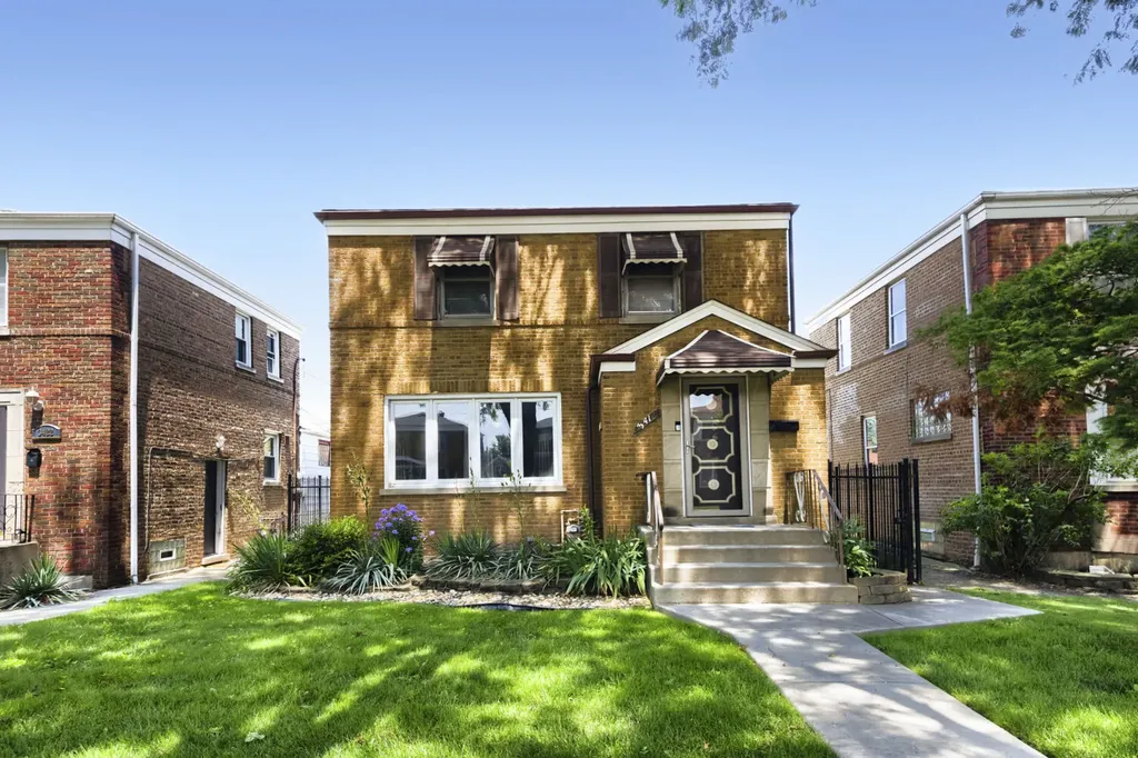3418 West 82nd Place Chicago IL 60652