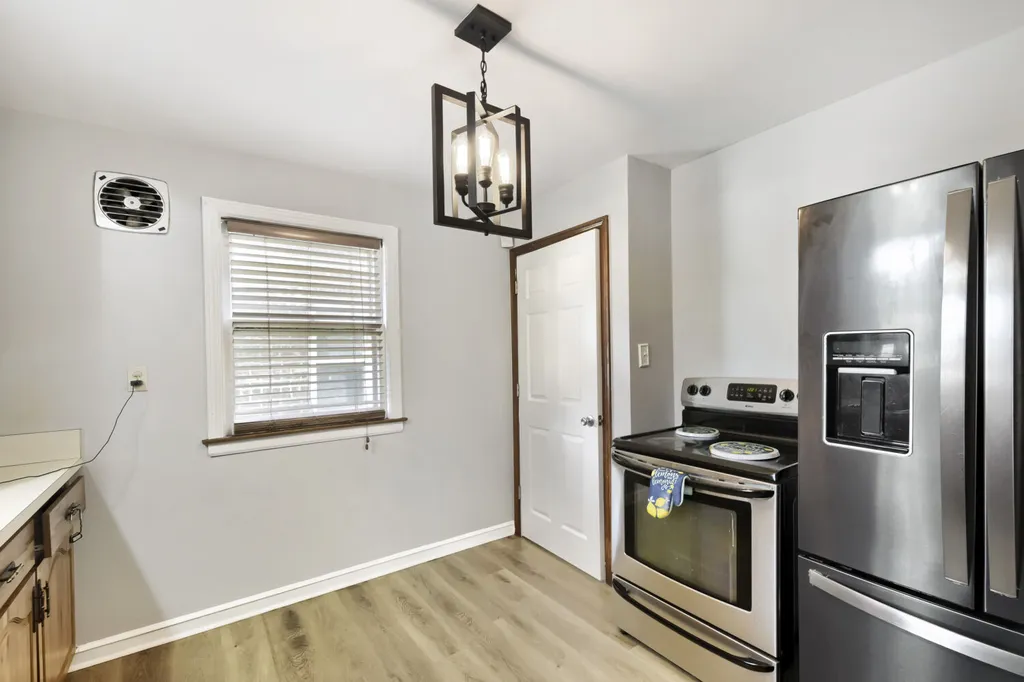 3418 West 82nd Place Chicago IL 60652