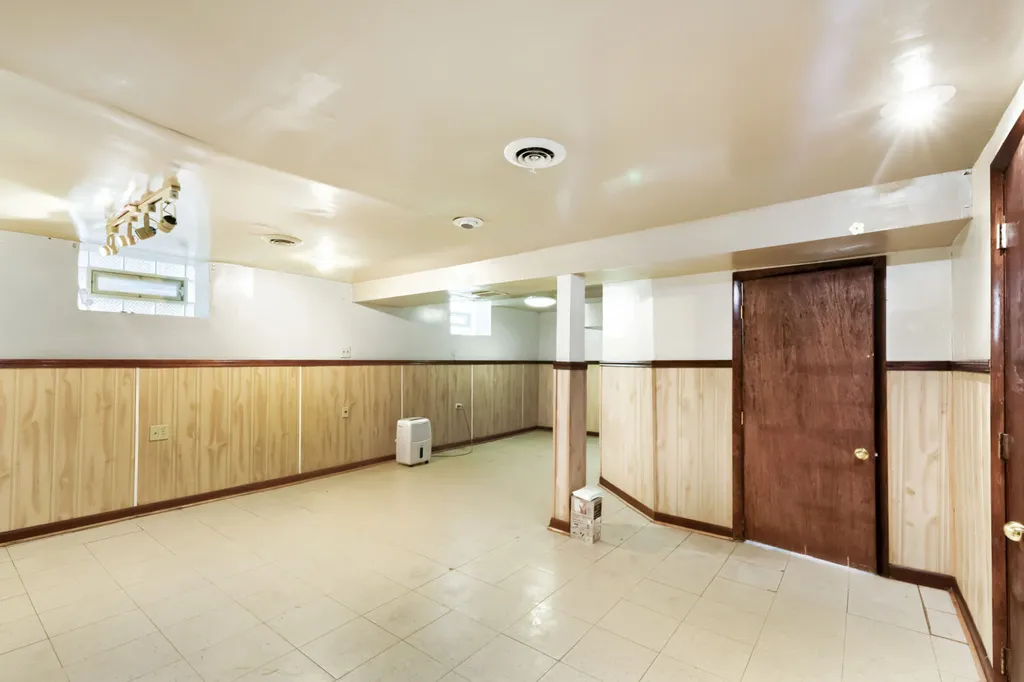 3418 West 82nd Place Chicago IL 60652
