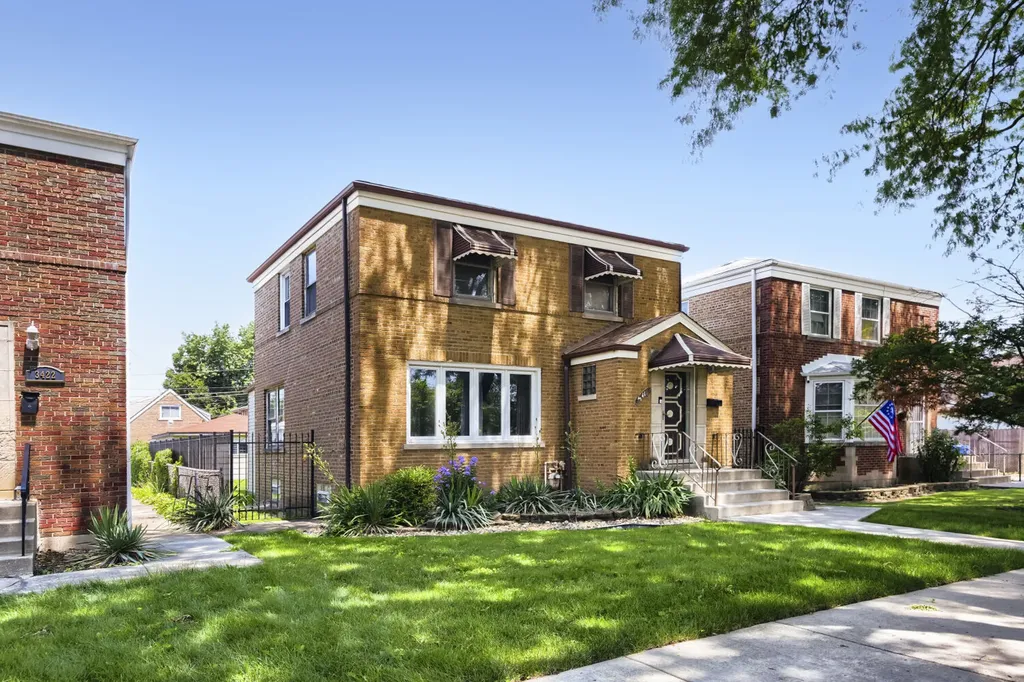 3418 West 82nd Place Chicago IL 60652