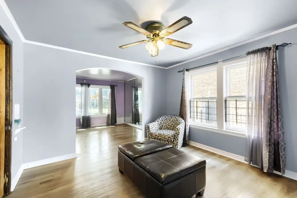 3418 West 82nd Place Chicago IL 60652