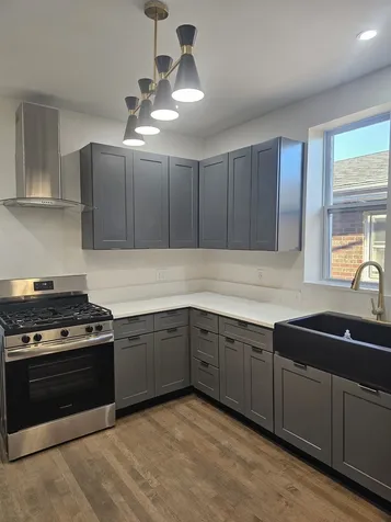 6152 South Kolin Avenue Chicago IL 60629