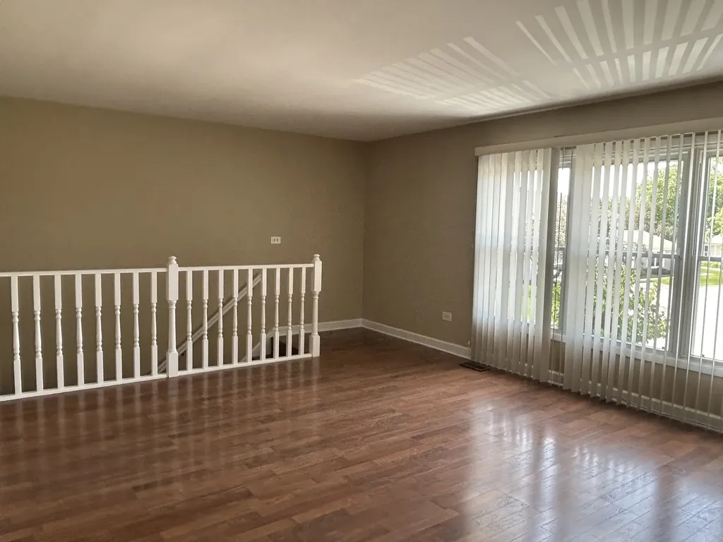 1080 Newport Harbor Schaumburg IL 60193
