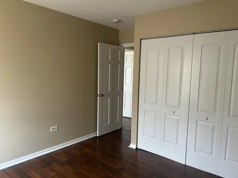 1080 Newport Harbor Schaumburg IL 60193