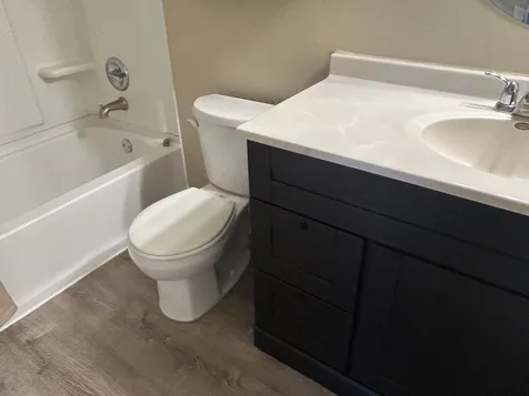 1080 Newport Harbor Schaumburg IL 60193