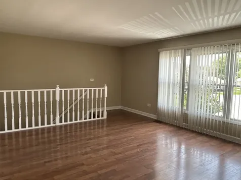 1080 Newport Harbor Schaumburg IL 60193
