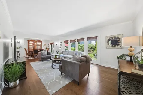 1483 Pebblestone Cove Wheaton IL 60189