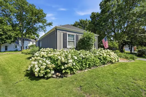 1483 Pebblestone Cove Wheaton IL 60189