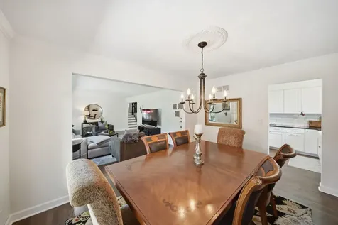 1483 Pebblestone Cove Wheaton IL 60189