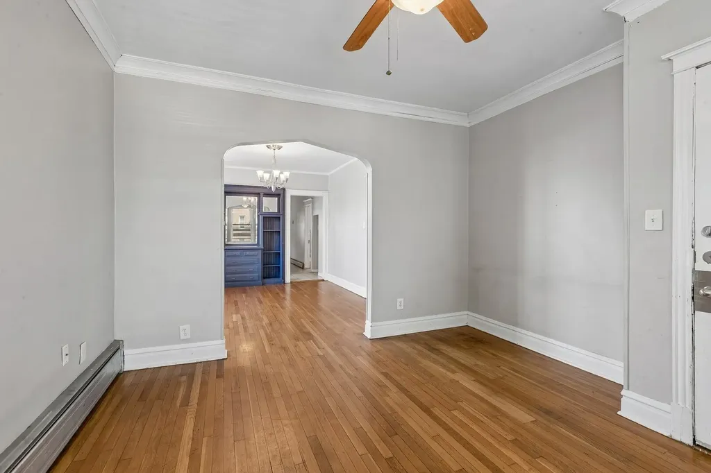1539 North Kolin Avenue Chicago IL 60651