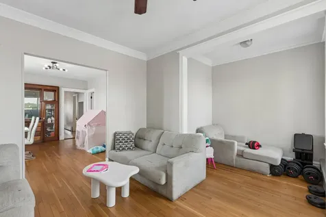 1539 North Kolin Avenue Chicago IL 60651
