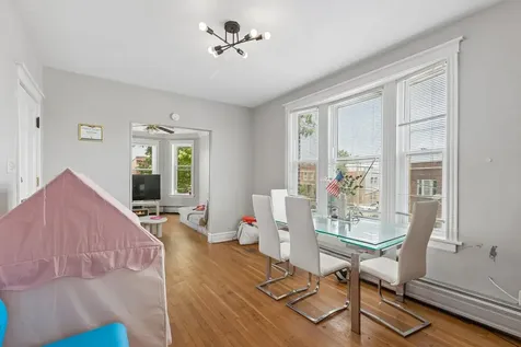1539 North Kolin Avenue Chicago IL 60651