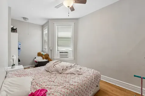 1539 North Kolin Avenue Chicago IL 60651