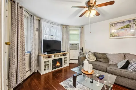 1539 North Kolin Avenue Chicago IL 60651