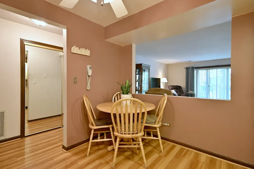 6505 North Nashville Avenue Chicago IL 60631