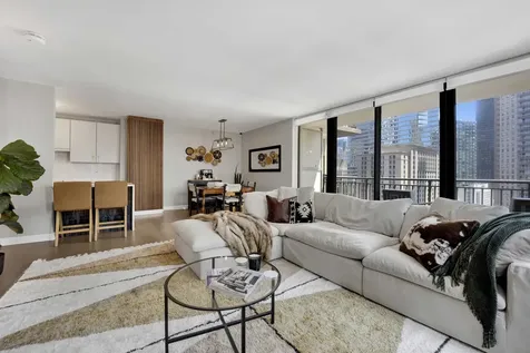 630 North State Street Chicago IL 60654