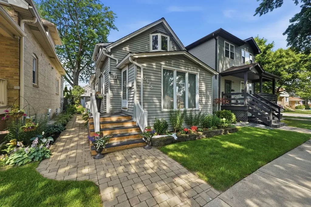 5426 North Natoma Avenue Chicago IL 60656
