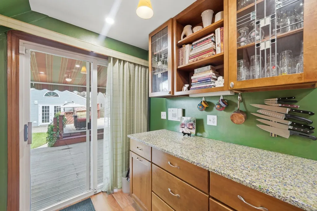 5426 North Natoma Avenue Chicago IL 60656