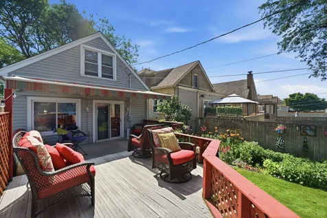 5426 North Natoma Avenue Chicago IL 60656
