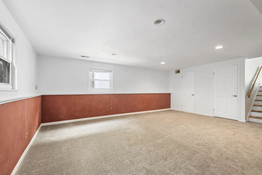 678 Sheehan Avenue Glen Ellyn IL 60137