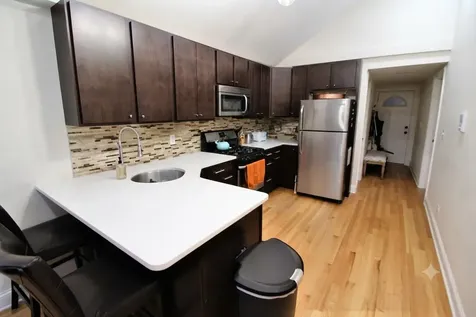 2110 West 18th Place Chicago IL 60608