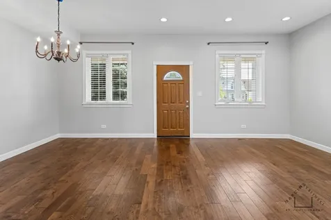 4708 North Odell Avenue Harwood Heights IL 60706