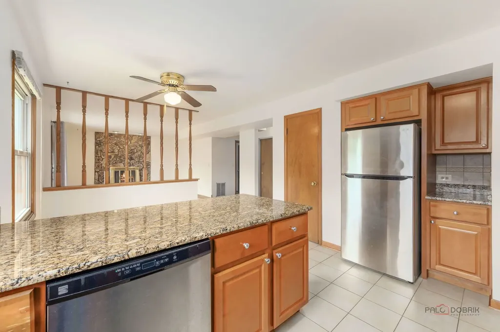705 Partridge Drive Schaumburg IL 60193