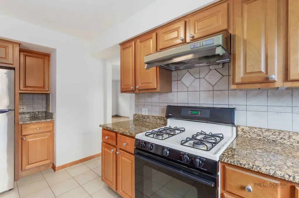 705 Partridge Drive Schaumburg IL 60193