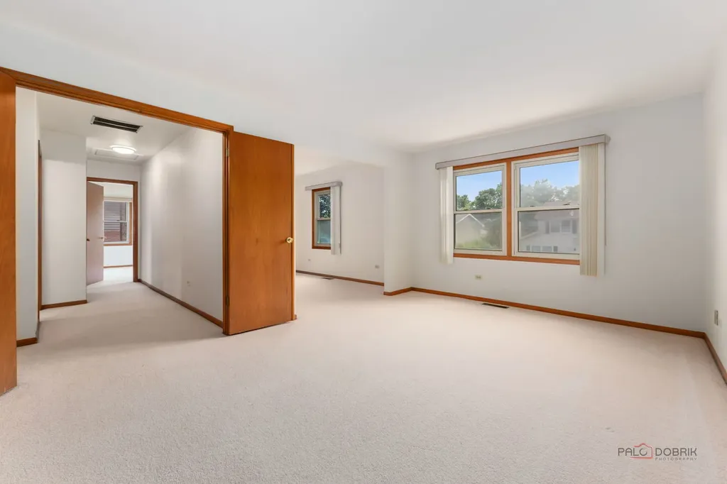 705 Partridge Drive Schaumburg IL 60193